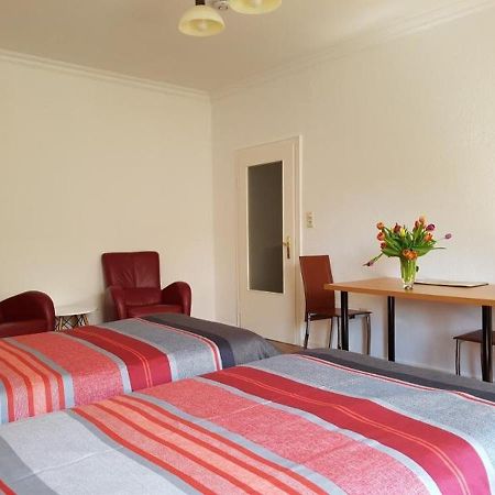 Ferienwohnung Im Zentrum Hannover City, Ruhig, Hbf- Naehe, Freie Oeffentliche Parkplaetze 外观 照片